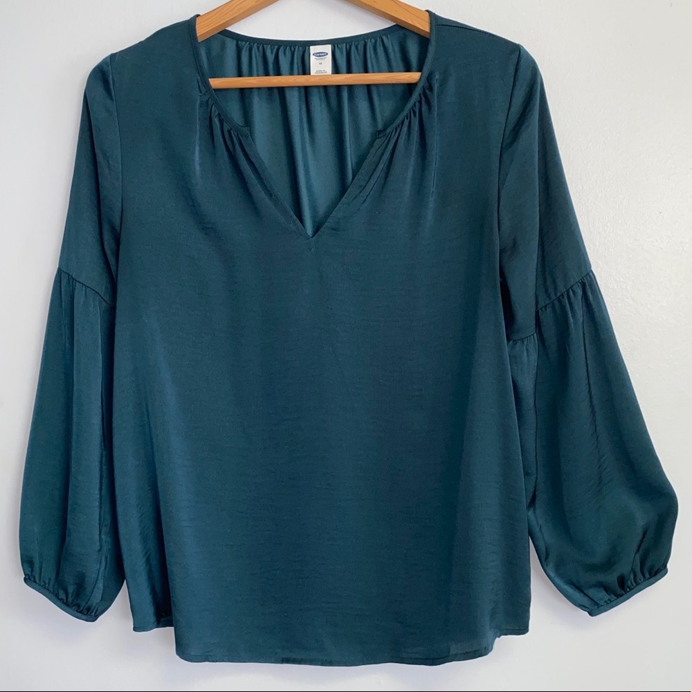 OLD NAVY TOP - MEDIUM